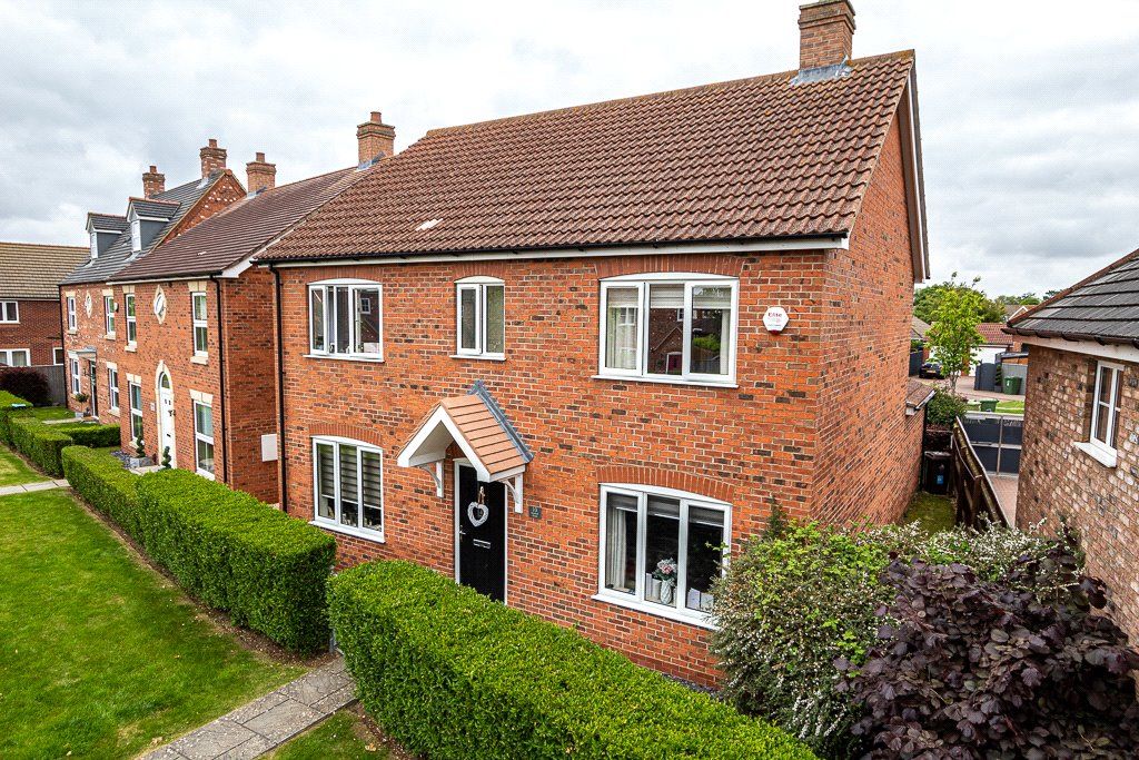 4 bed detached house for sale in Bluebell Road, Scartho, Grimsby DN33, £319,950