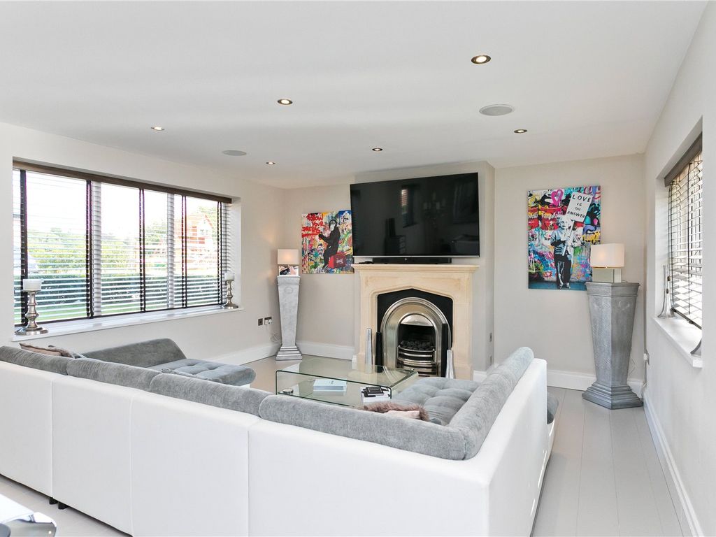 4 bed detached house for sale in Adlington Road, Wilmslow, Cheshire SK9, £1,325,000