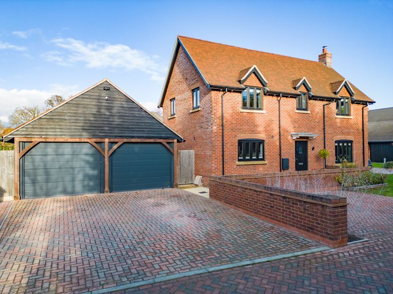 3 bed detached house for sale in Aldworth Close, East Hanney, Wantage OX12, £650,000