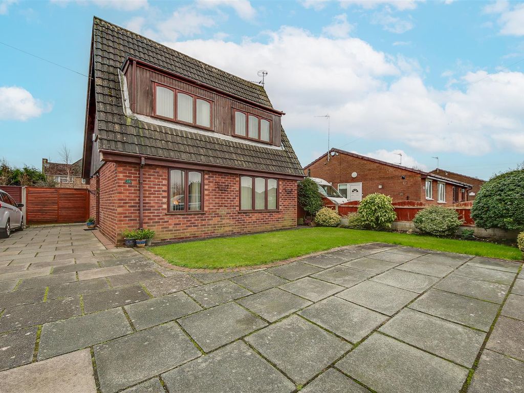 3 bed detached house for sale in Fleetwood Drive, Banks, Southport PR9, £230,000