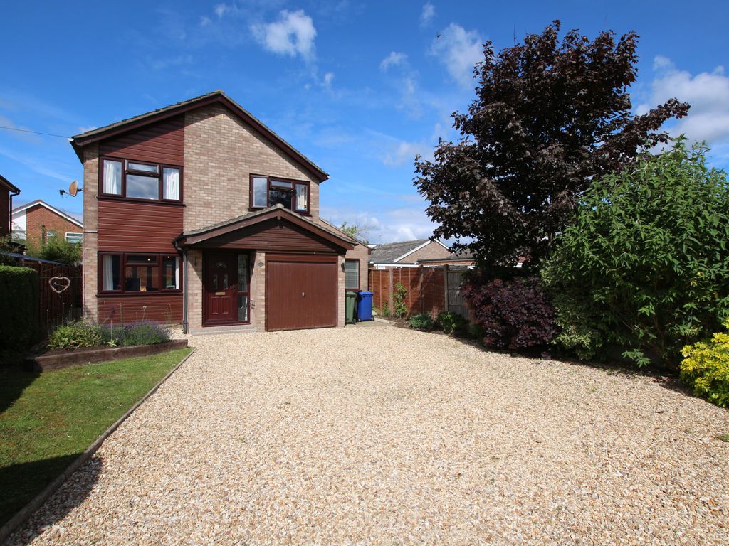 3 bed detached house for sale in Heath Close, Welton LN2, £328,000