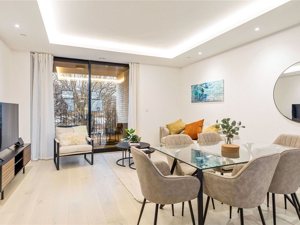 New home, 3 bed flat for sale in Lucent House, Maury Road, London N16, £900,000