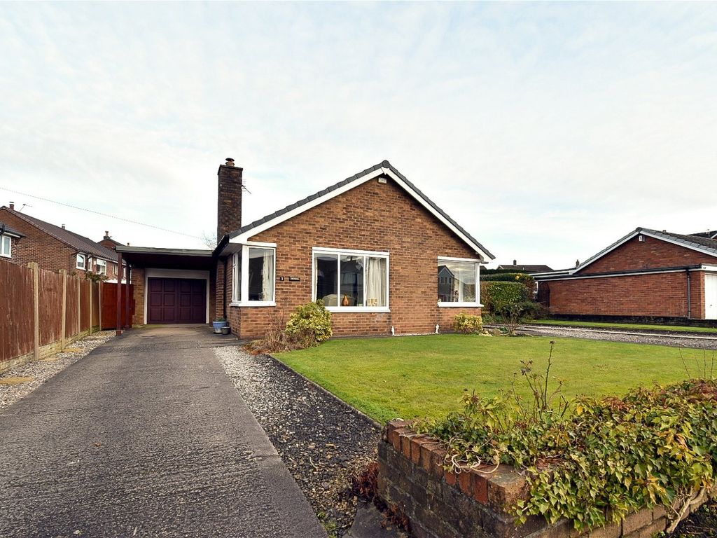 2 bed bungalow for sale in Brentwood Road, Anderton, Lancashire PR6, £325,000