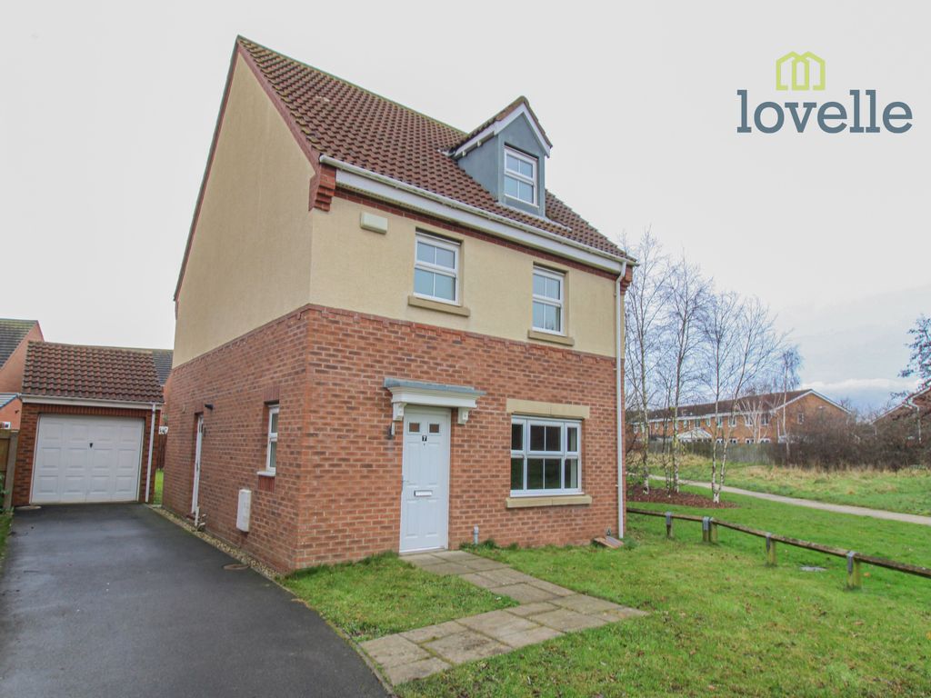 4 bed detached house for sale in Paynter Walk, Scartho Top, Grimsby DN33, £230,000