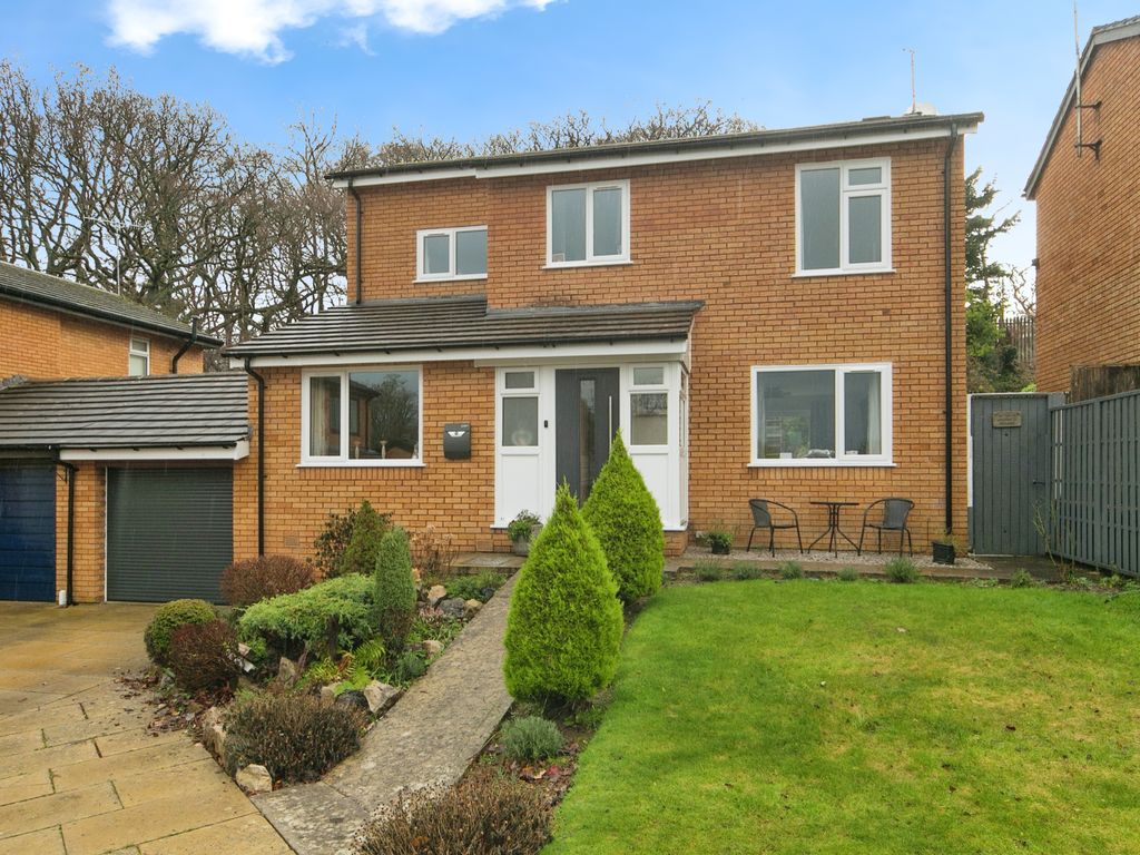 3 bed link-detached house for sale in Brooklands, Colwyn Bay, Conwy LL29, £350,000
