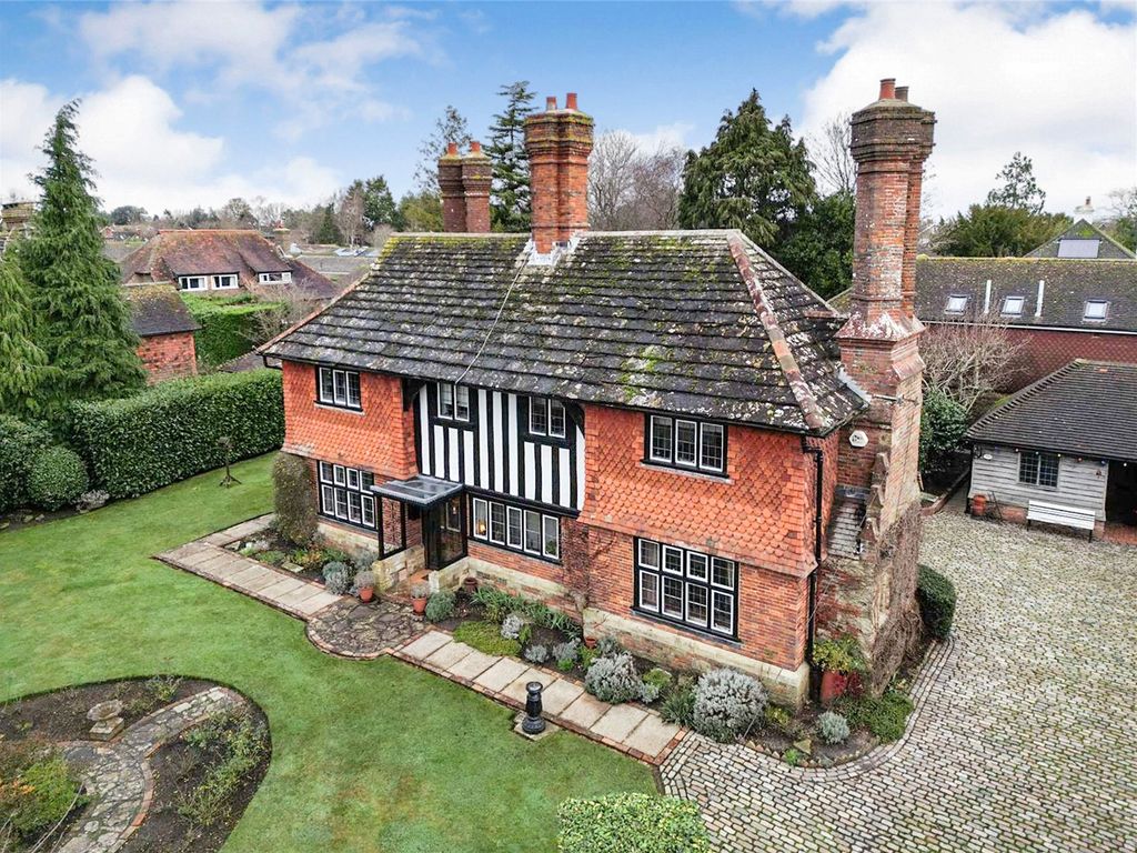 5 bed detached house for sale in High Street, Henfield, West Sussex BN5, £1,100,000