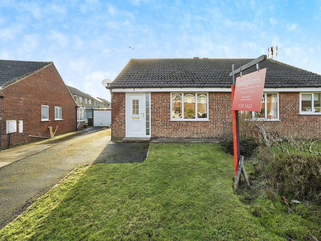 1 bed bungalow for sale in Tansy Road, Harrogate HG3, £210,000