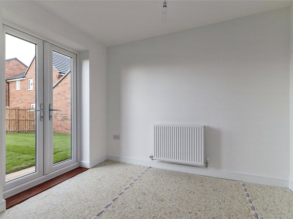 3 bed detached house for sale in Muller Way, Kirklevington, Yarm, Durham TS15, £280,000