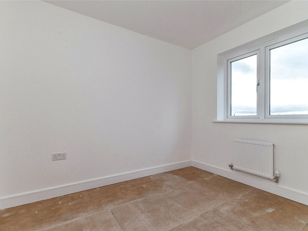 3 bed detached house for sale in Muller Way, Kirklevington, Yarm, Durham TS15, £280,000