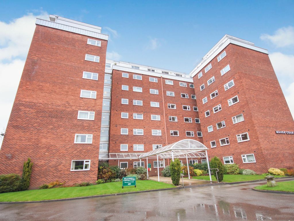 2 bed flat for sale in Manor Court, Avenue Road, Leamington Spa, Warwickshire CV31, £280,000