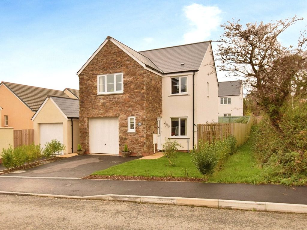 4 bed detached house for sale in Buzzard Rise, St. Anns Chapel, Gunnislake, Cornwall PL18, £300,000