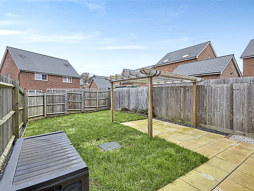 3 bed semi-detached house for sale in Trent Way, Mickleover, Derby, Derbyshire DE3, £265,000