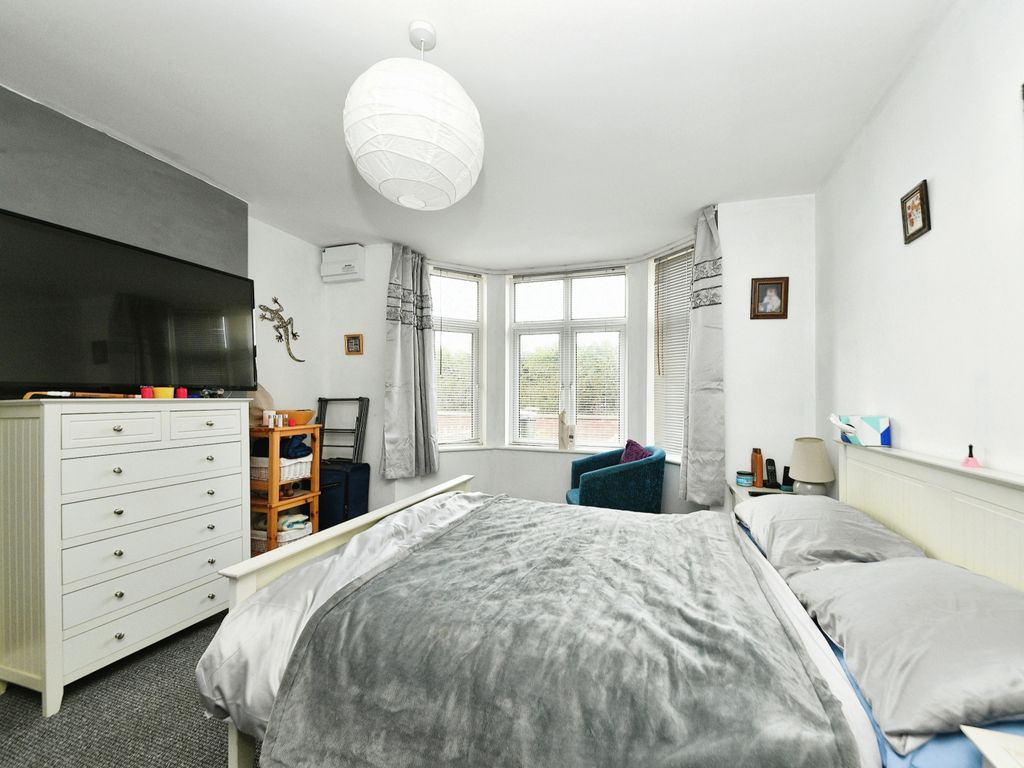 1 bed flat for sale in Bishops Road, Hunstanton, Norfolk PE36, £125,000