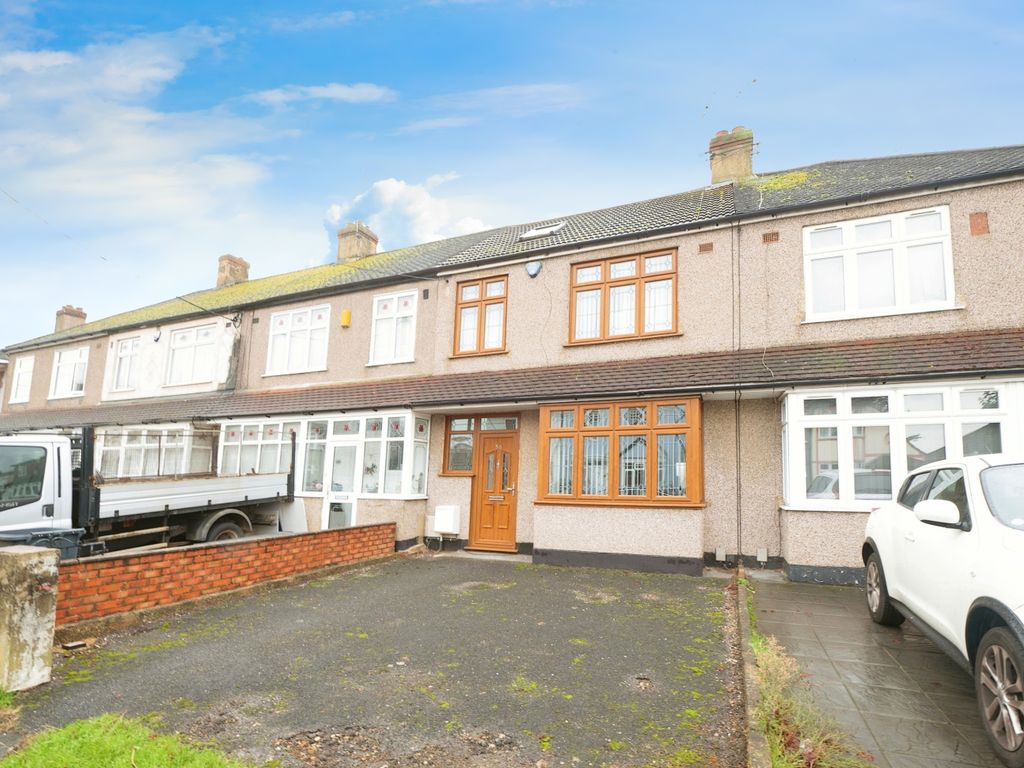 4 bed terraced house for sale in Askwith Road, Rainham RM13, £465,000
