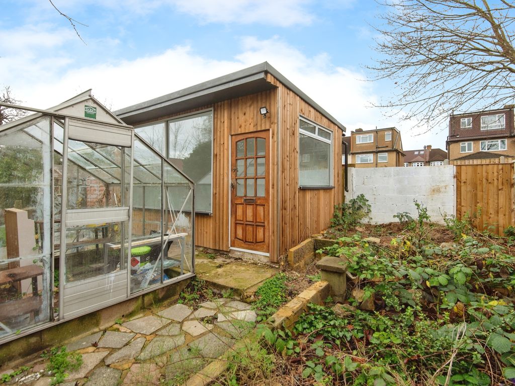 4 bed bungalow for sale in Brinkley Road, Worcester Park KT4, £745,000