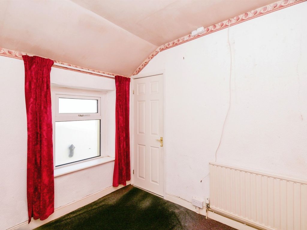 3 bed terraced house for sale in Fairford Street, Barry CF63, £80,000