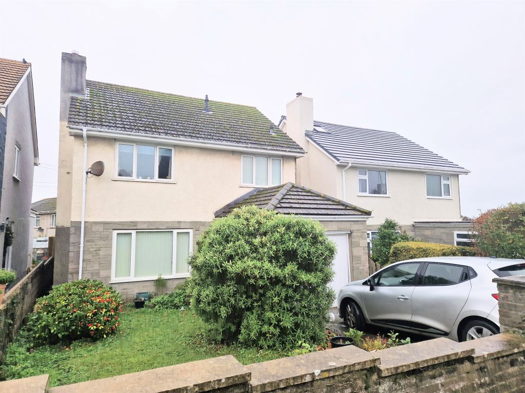 3 bed detached house for sale in Clevis Crescent, Porthcawl CF36, £345,000