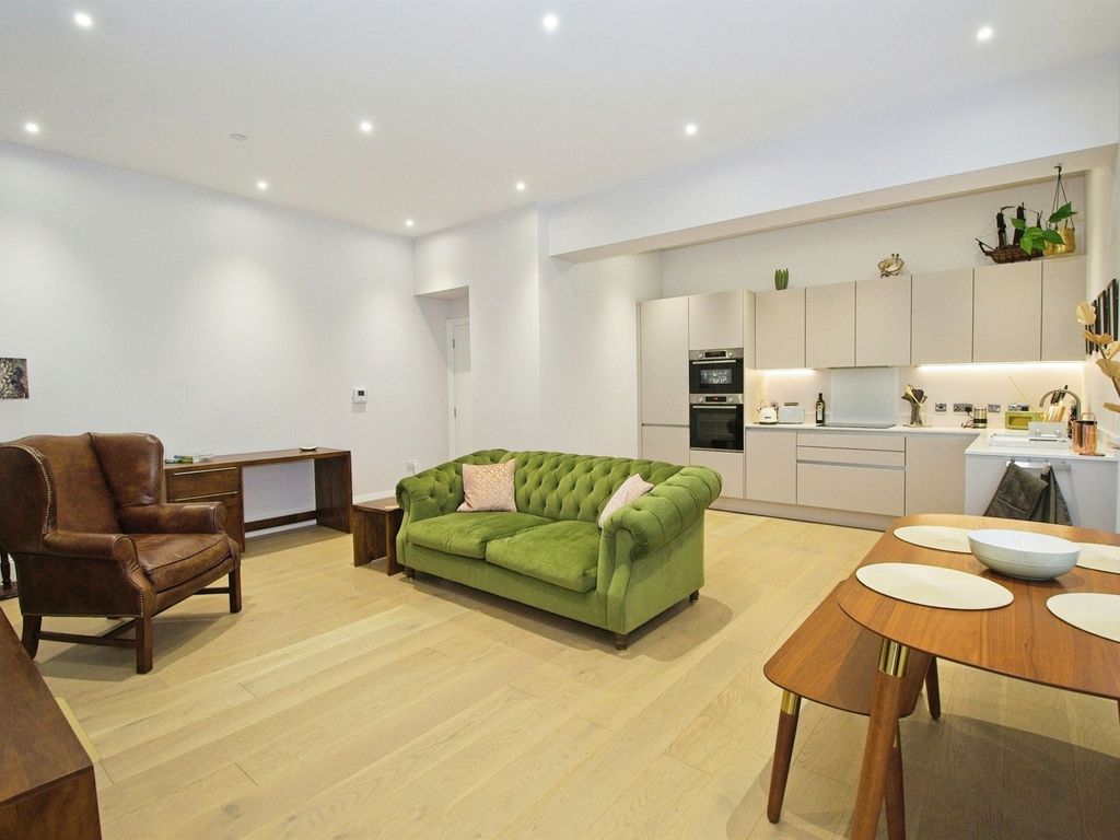 1 bed flat for sale in Rest Bay, Porthcawl CF36, £335,000