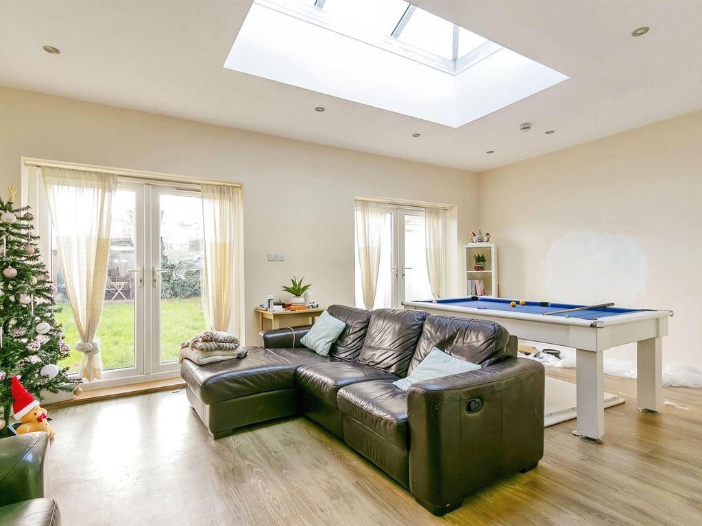 4 bed detached house for sale in Ensbury Park Road, Moordown, Bournemouth BH9, £380,000
