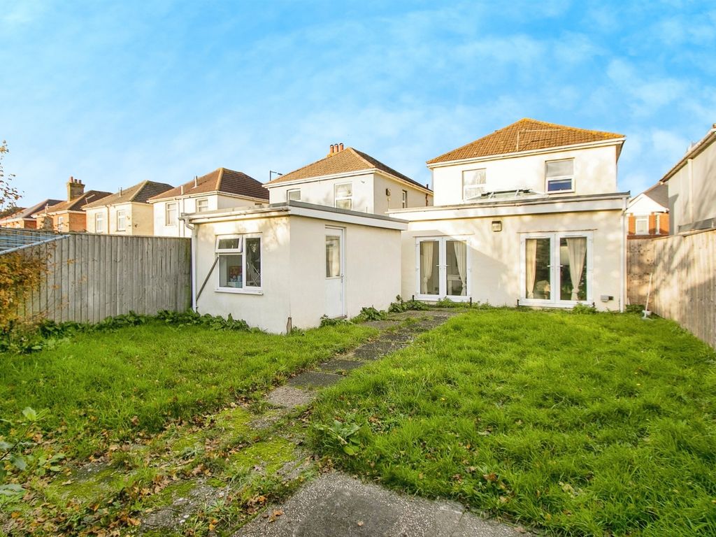 4 bed detached house for sale in Ensbury Park Road, Moordown, Bournemouth BH9, £380,000