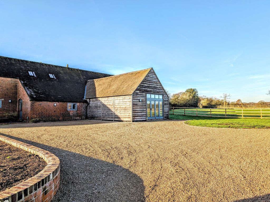 New home, 5 bed barn conversion for sale in Ansley Common, Nuneaton CV10, £875,000