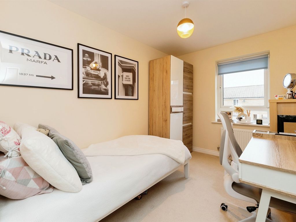 2 bed property for sale in Jupiter Way, Biggleswade SG18, £300,000