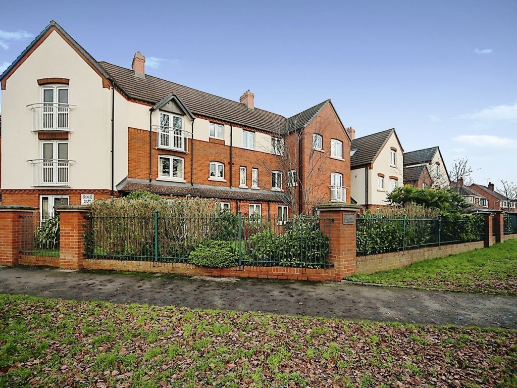 1 bed property for sale in Lugtrout Lane, Solihull B91, £100,000