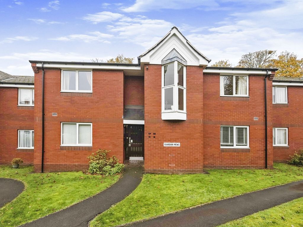 1 bed flat for sale in Waterward Close, Harborne, Birmingham B17, £85,000