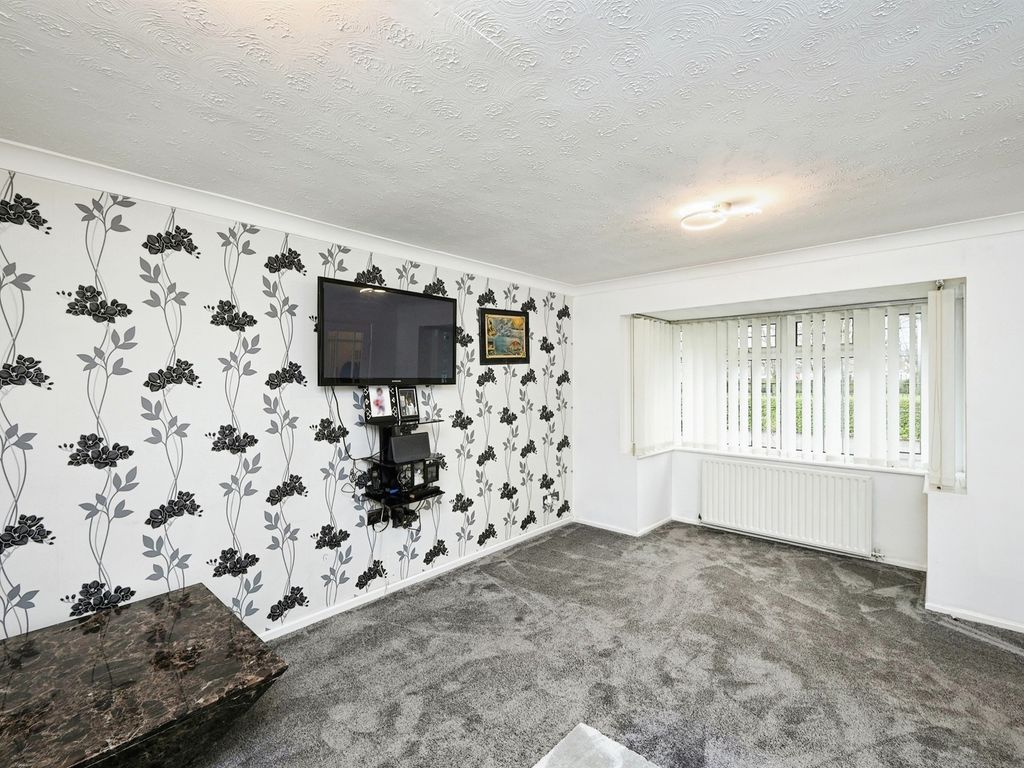 4 bed detached house for sale in School Lane, Ripley DE5, £325,000