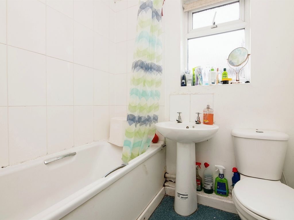 3 bed terraced house for sale in Waterloo Road, Smethwick B66, £275,000