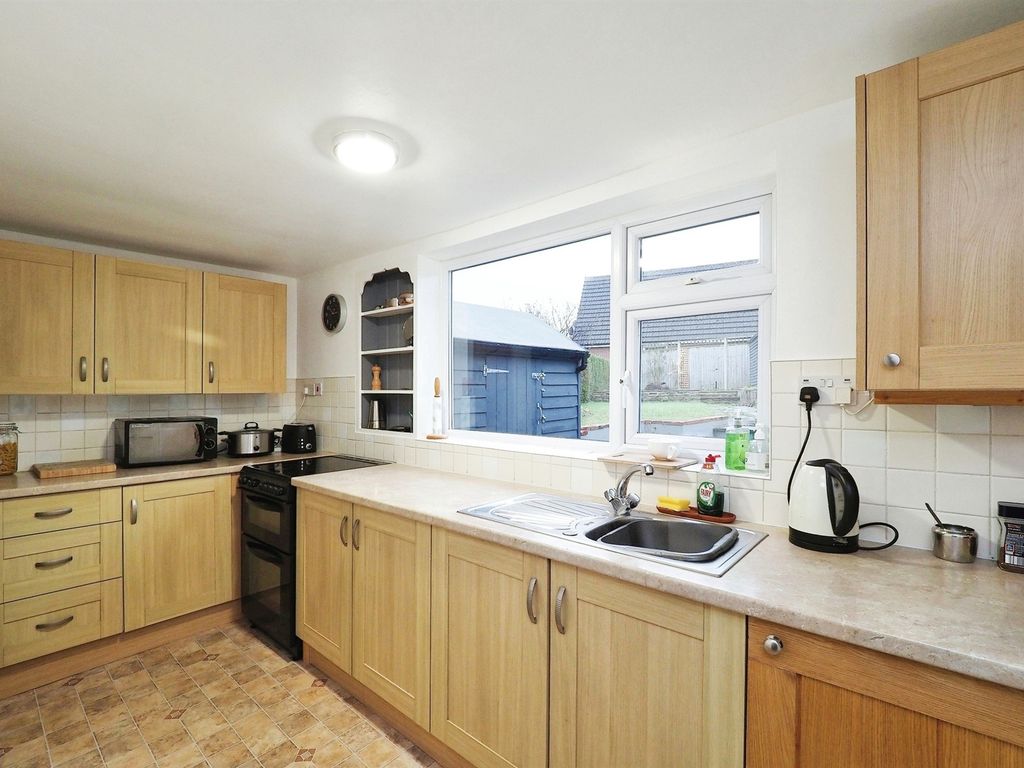 3 bed semi-detached house for sale in Belper Lane, Belper DE56, £325,000