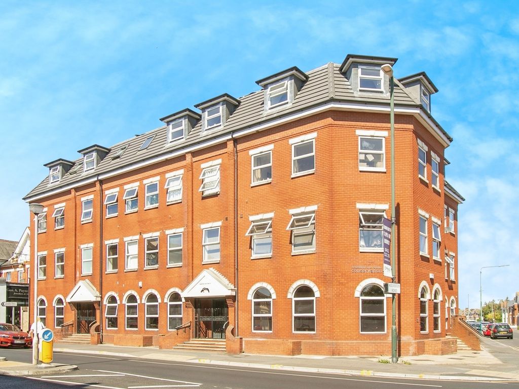 1 bed flat for sale in Christchurch Road, Boscombe, Bournemouth BH7, £150,000