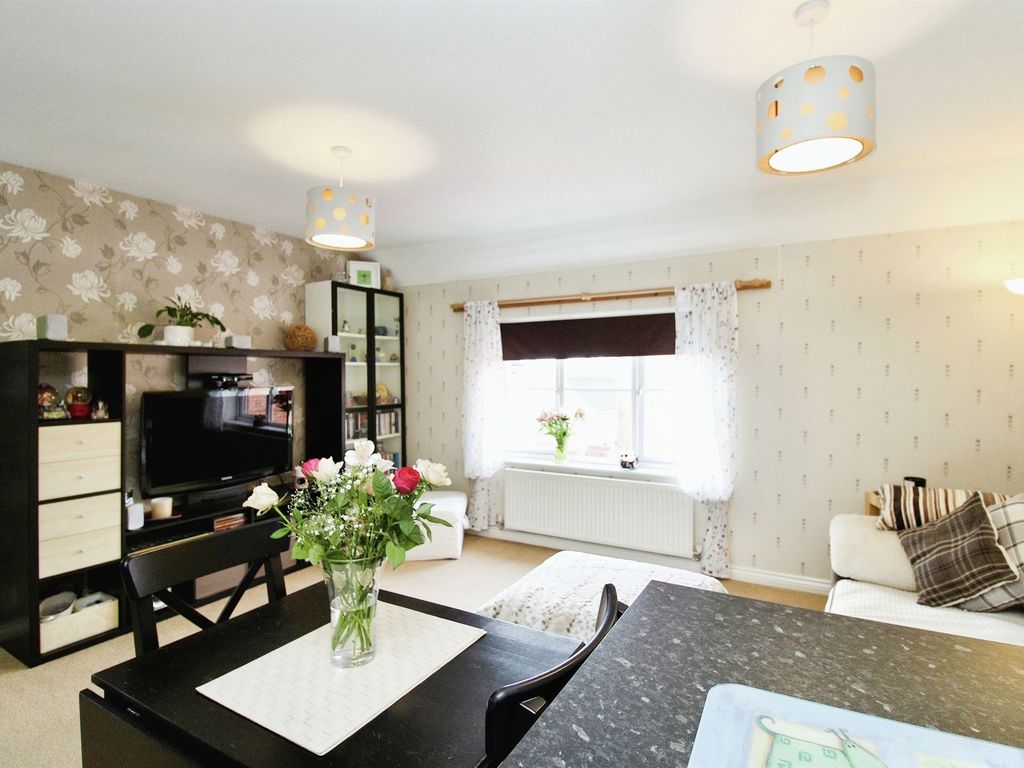2 bed property for sale in Brynheulog, Pentwyn, Cardiff CF23, £180,000