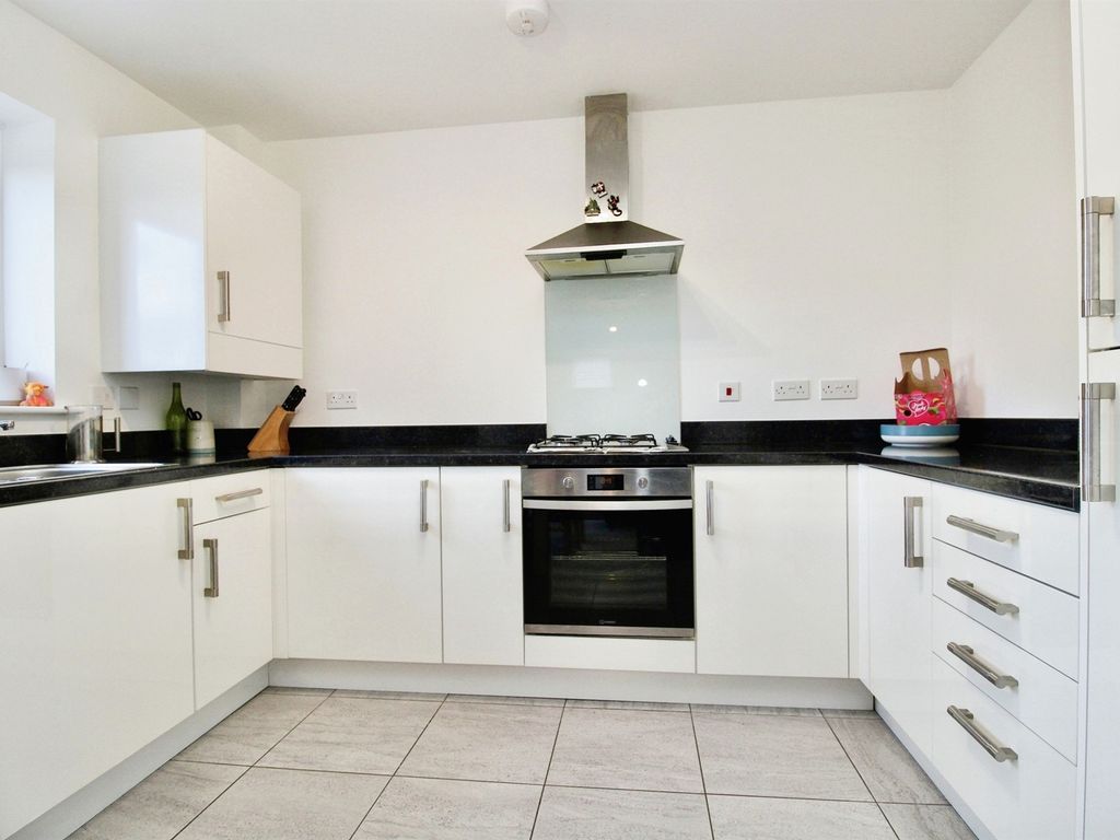 1 bed flat for sale in Rhodfa Crughywel, St. Mellons, Cardiff CF3, £135,000