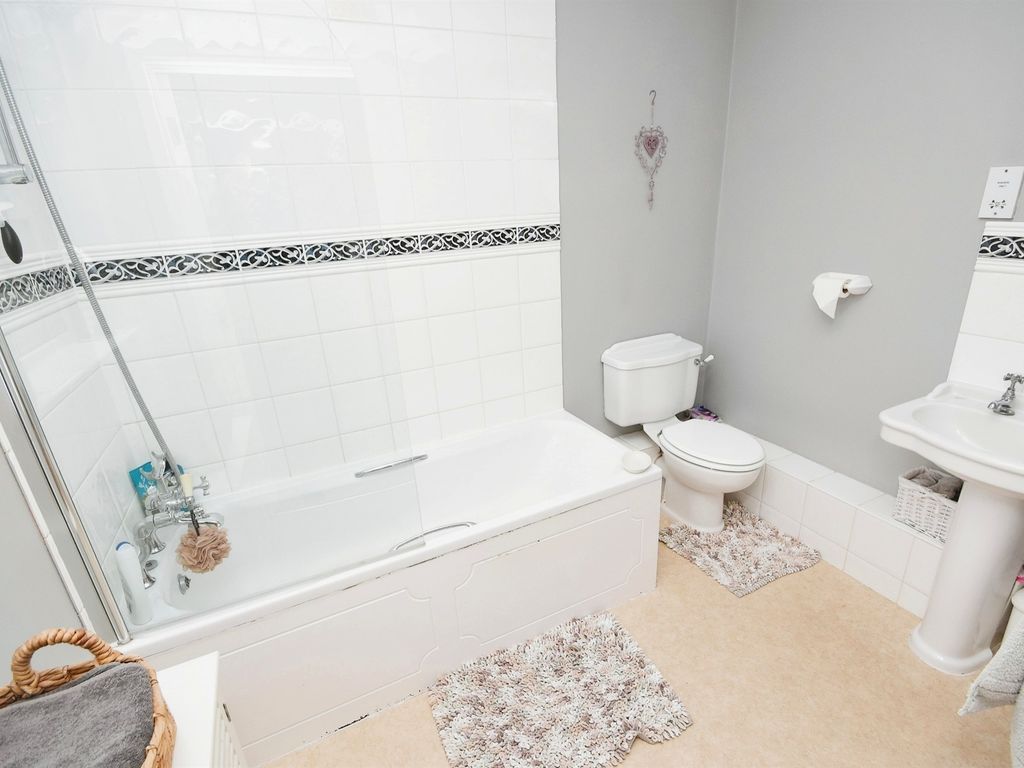 1 bed maisonette for sale in Hadfield Drive, Black Notley, Braintree CM77, £190,000