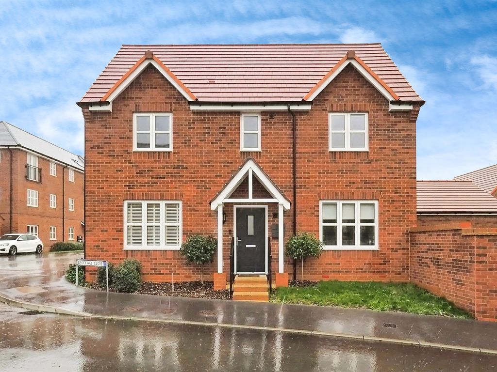 4 bed detached house for sale in Brockway Close, Amesbury, Salisbury SP4, £400,000
