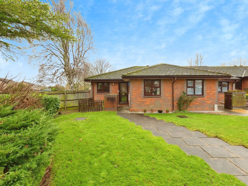2 bed terraced bungalow for sale in Westbury Lane, Newport Pagnell MK16, £260,000