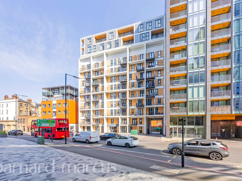 1 bed flat for sale in Sutton Court Road, Sutton SM1, £250,000