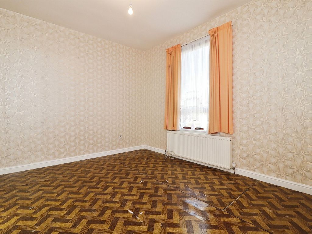 2 bed flat for sale in Morningside Street, Glasgow G33, £85,000