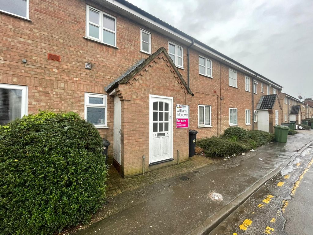 1 bed flat for sale in St. Martins Street, Peterborough PE1, £75,000