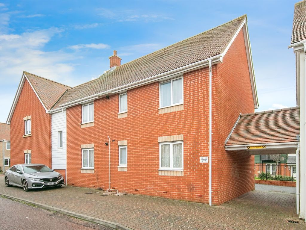 2 bed flat for sale in Hakewill Way, Colchester CO4, £160,000