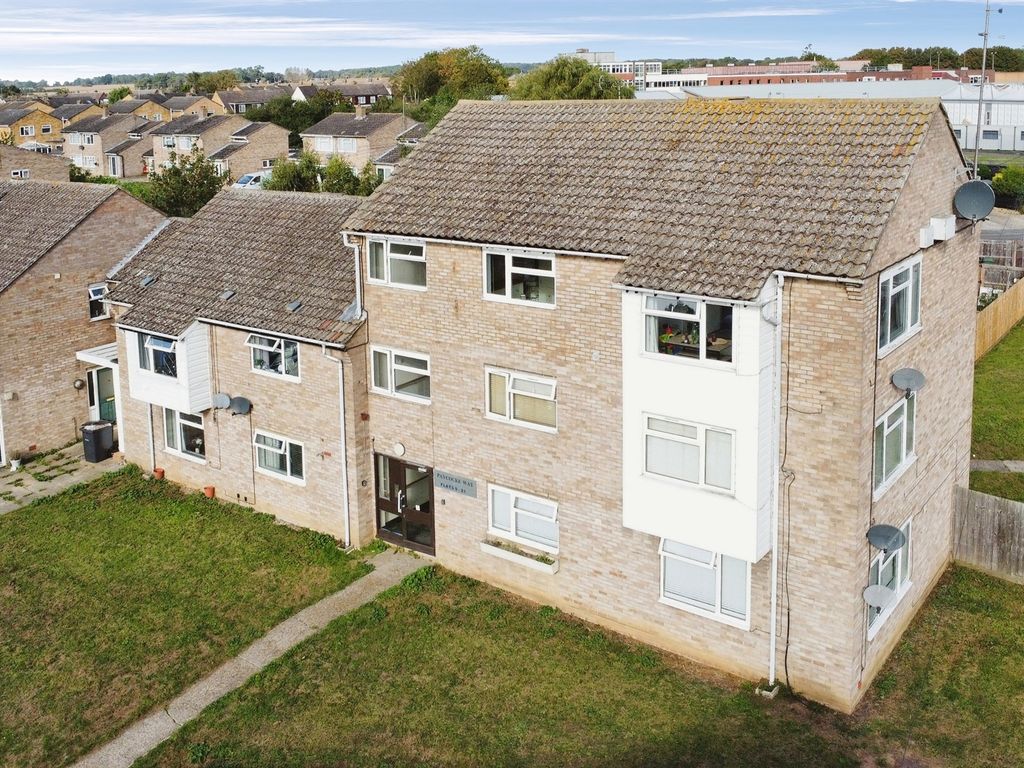 2 bed flat for sale in Paycocke Way, Coggeshall, Colchester CO6, £190,000