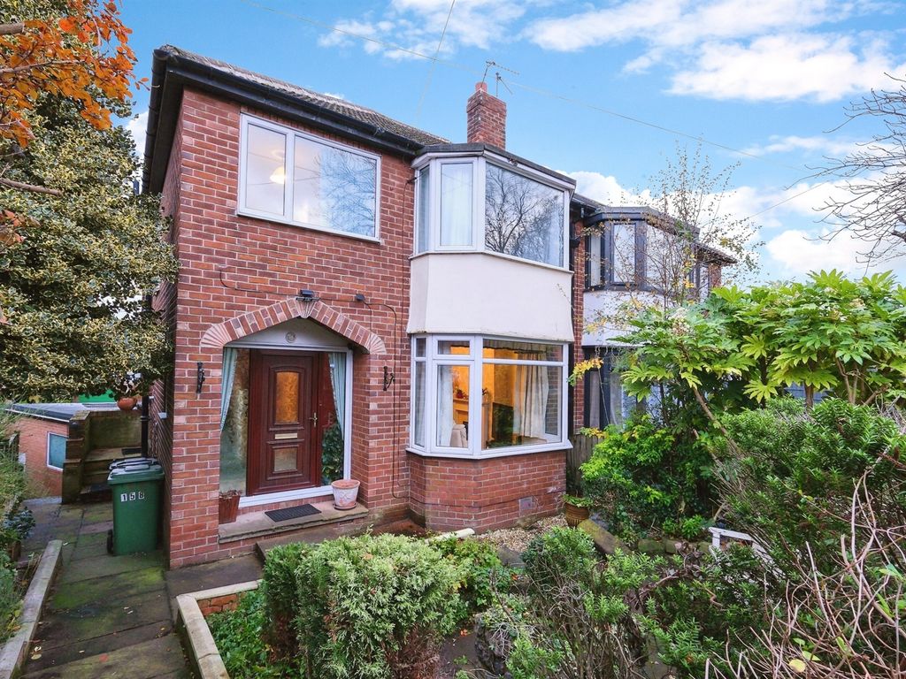 4 bed semi-detached house for sale in Aberford Road, Woodlesford, Leeds LS26, £280,000