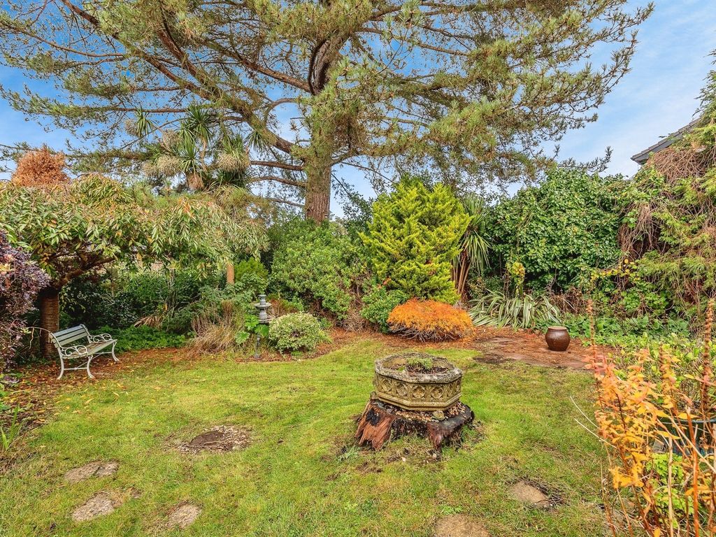 2 bed detached bungalow for sale in Sanctuary Gardens, Bristol BS9, £450,000
