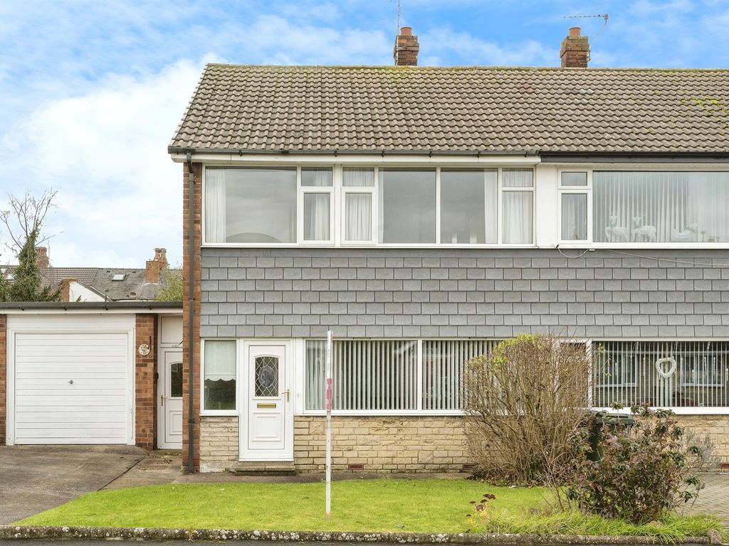 3 bed semi-detached house for sale in Mansion Court Gardens, Thorne, Doncaster DN8, £175,000