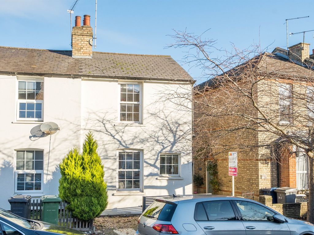 2 bed semi-detached house for sale in Rasper Road, Whetstone, London N20, £500,000