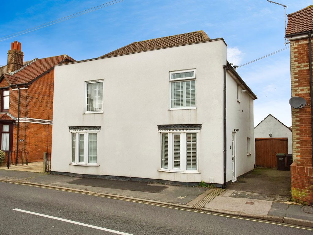 4 bed detached house for sale in Elson Road, Gosport PO12, £375,000