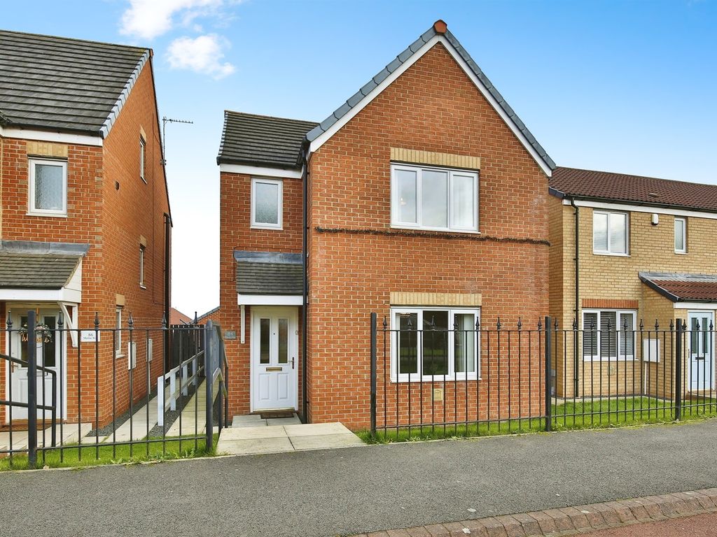 3 bed detached house for sale in Merlin Way, Hartlepool TS26, £195,000