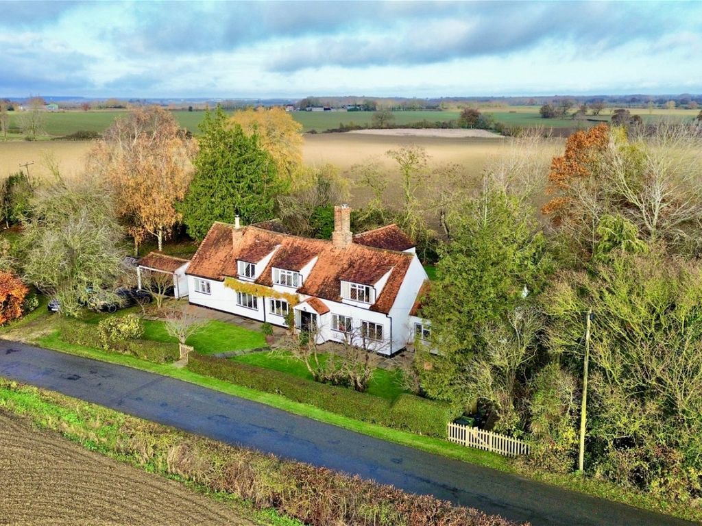 5 bed detached house for sale in Stambourne, Halstead CO9, £1,000,000