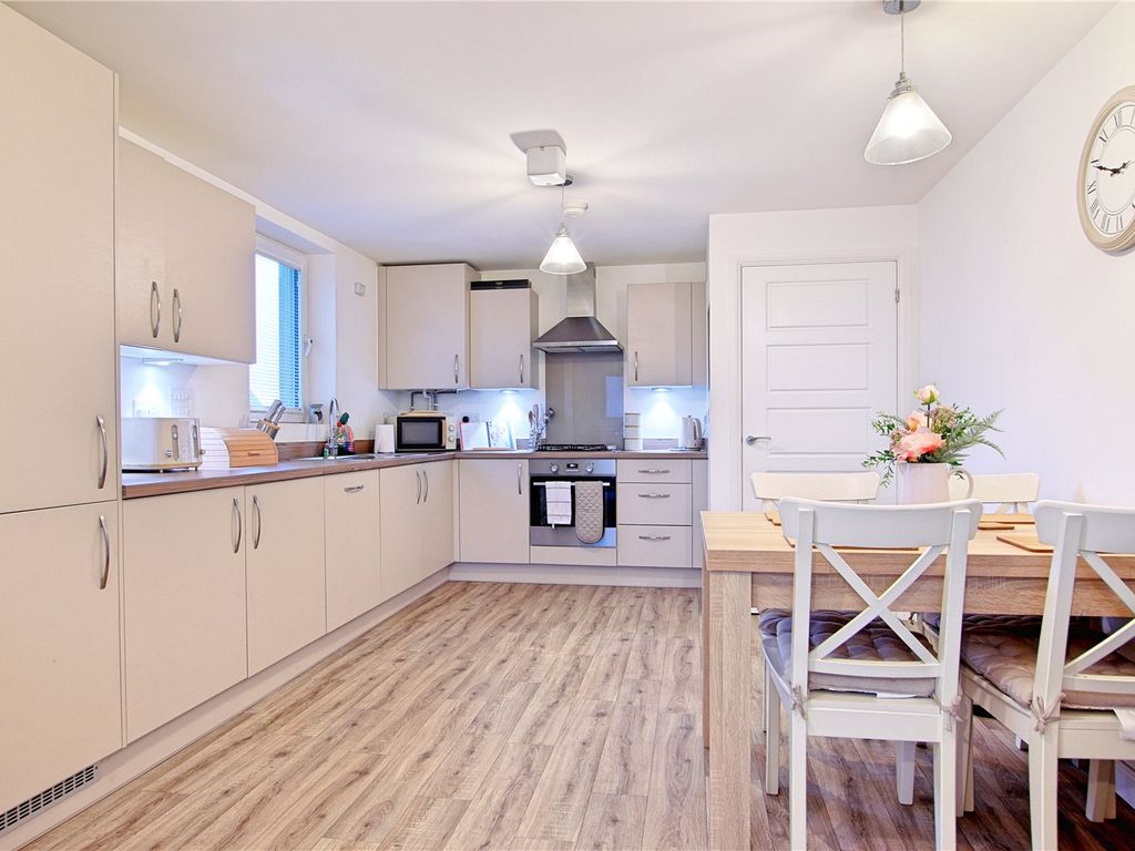 2 bed flat for sale in Benjamin Gray Drive, Littlehampton, West Sussex BN17, £250,000